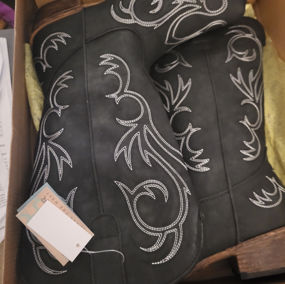 Women's Roper boots